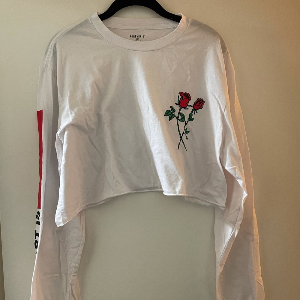 Cropped long sleeve top